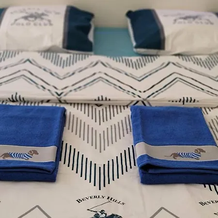 Apartment Le Lovelyhome Au Centre Avec Jacuzzi Et Sauna Proche Gare Et Parking Gratuit