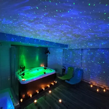 Appartement Le Lovelyhome Au Centre Avec Jacuzzi Et Sauna Proche Gare Et Parking Gratuit Colmar
