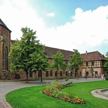 Le Lovelyhome Au Centre Avec Jacuzzi Et Sauna Proche Gare Et Parking Gratuit Apartment Colmar