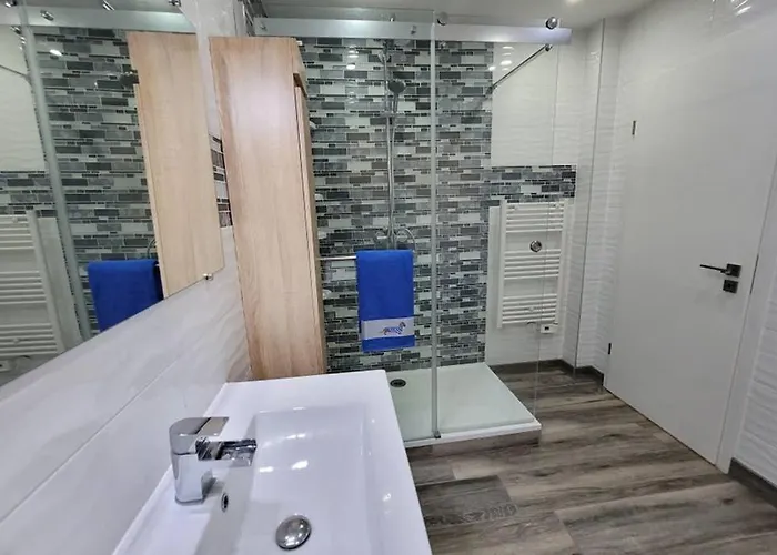 Le Lovelyhome Au Centre Avec Jacuzzi Et Sauna Proche Gare Et Parking Gratuit Apartamento Colmar