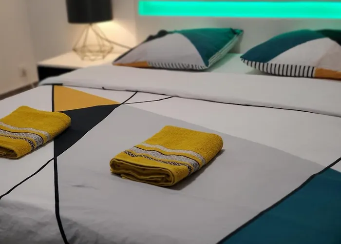 Le Lovelyhome Au Centre Avec Jacuzzi Et Sauna Proche Gare Et Parking Gratuit