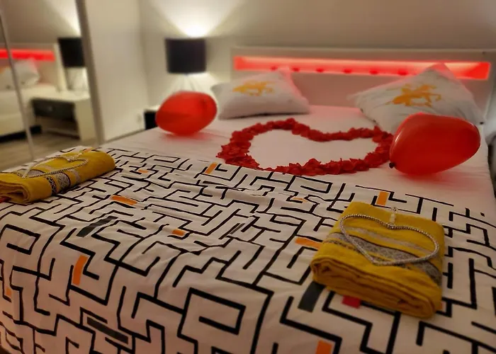 Appartement Le Lovelyhome Au Centre Avec Jacuzzi Et Sauna Proche Gare Et Parking Gratuit *