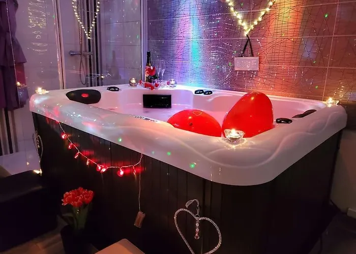 Apartamento Le Lovelyhome Au Centre Avec Jacuzzi Et Sauna Proche Gare Et Parking Gratuit Colmar