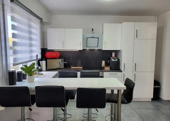 Le Lovelyhome Au Centre Avec Jacuzzi Et Sauna Proche Gare Et Parking Gratuit Apartamento *