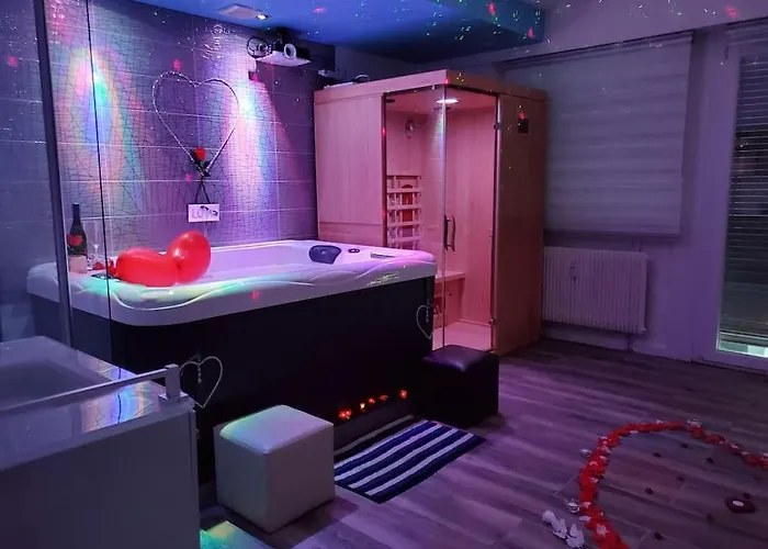 Le Lovelyhome Au Centre Avec Jacuzzi Et Sauna Proche Gare Et Parking Gratuit Apartamento *