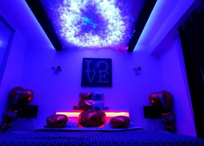 Le Lovelyhome Au Centre Avec Jacuzzi Et Sauna Proche Gare Et Parking Gratuit Apartamento